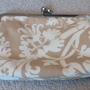 Classic Day Clutch (NEW)